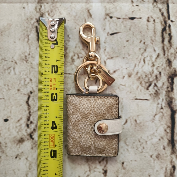 Coach NwT Bag Charm Keychain With 2 Picture Holders - Picture 3 of 3
